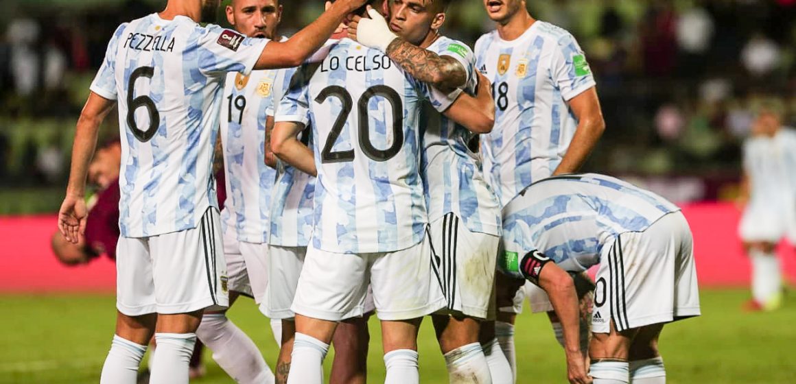 Argentina goleó a Venezuela en la eliminatoria Mundialista