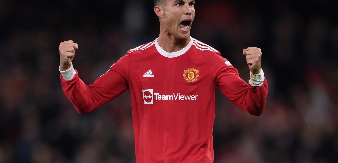 Crsitiano Ronaldo rescató al Manchester United en la Champions ante el Villarreal
