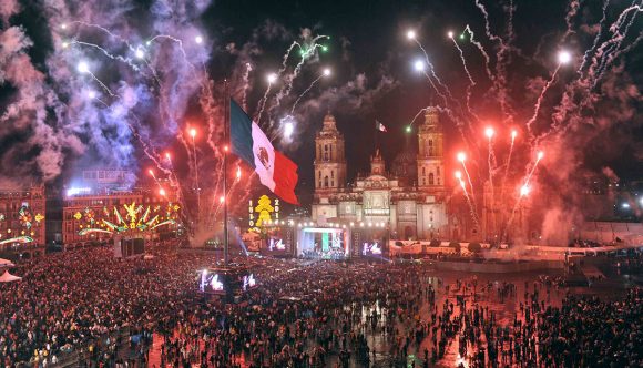 Habrán celebraciones por Independencia; AMLO no descarta presencia de público