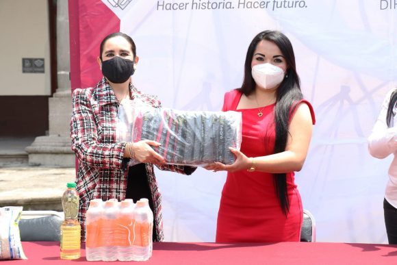 Aporta Secretaría de Bienestar al SEDIF víveres para damnificados por huracán “Grace”