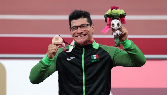 Juan Pablo Cervantes sumó el octavo bronce de México en los Paralímpicos