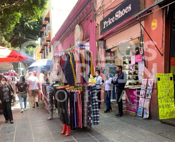 WhatsApp-Image-2021-09-15-at-2.47.25-PM1 Heredan a Eduardo Rivera centro histórico con ambulantes, piratería, pólvora y un tianguis