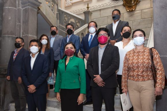 Avanza la transición; Ayuntamiento de Puebla presenta panorama de bienestar en la ciudad