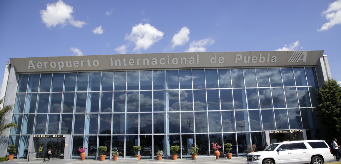 Aeropuerto de Puebla incrementó un 275.5% el traslado de la carga aérea en los primeros 8 meses del año