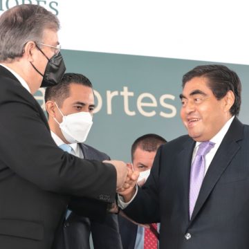 Puebla se engalana con la presencia de Marcelo Ebrard: Barbosa