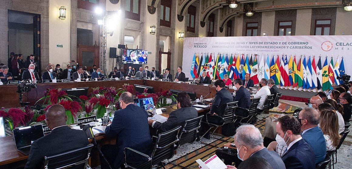 VI Cumbre de CELAC entre Paraguay, Uruguay y Venezuela inicia con tensión