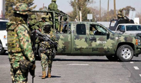 Confirma EU detención breve de 14 soldados mexicanos