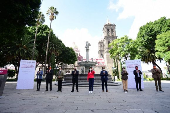 f06ce3f4-ff48-4e23-9ff9-acb26fc0ed38 Entrega Ayuntamiento de Puebla renovación del zócalo capitalino