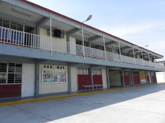 f1cb0edc-f866-4ebf-b5d6-c4b052b580ea Alrededor de 100 escuelas han sido intervenidas por la CMIC por daños ante la falta de clases