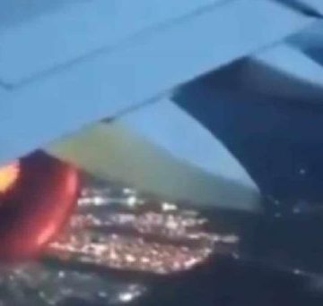 (VIDEO) Aterriza de emergencia avión por incendio en turbina