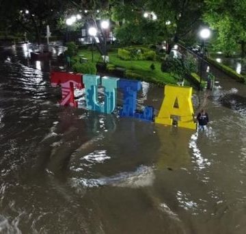 Lamenta AMLO fallecimiento de 17 pacientes en hospital del IMSS por desbordamiento del río Tula