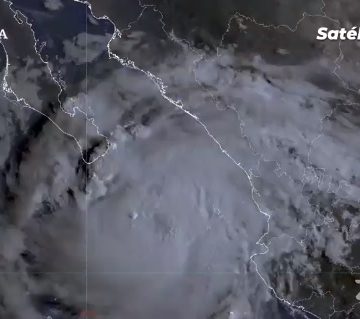 “Olaf” se convierte en huracán categoría 1 en su camino a Los Cabos; medio millón de personas están en riesgo