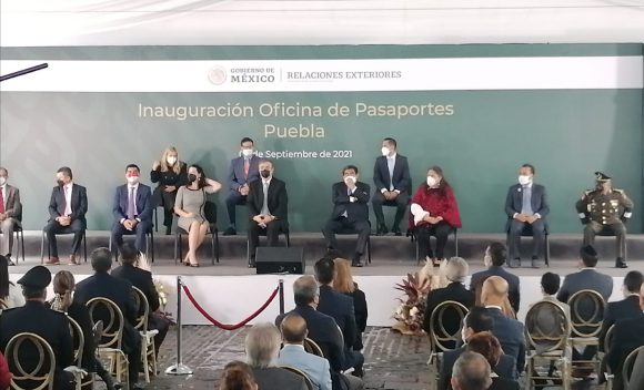 kghfdgkhdfjghfdsjghfdsagjhkfdsagjkhdfsajghksfadgjkhfdsajgkh Marcelo Ebrard y Miguel Barbosa inauguran Oficina de Pasaportes en Puebla