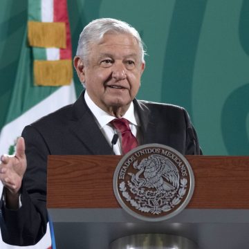 López Obrador repudia que investigadores tuvieran “lujos”