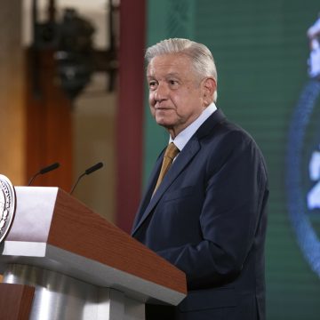 Andrés Manuel López Obrador no quiere homenajes