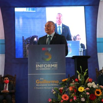 Guillermo Velázquez Gutiérrez rindió su tercer informe de labores como alcalde de Atlixco,  dijo que siempre trabajo por el bien común