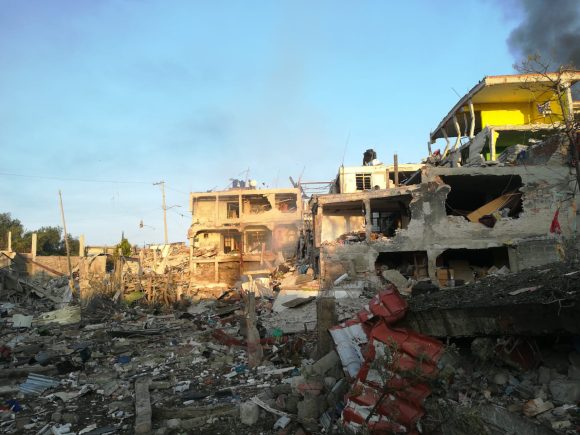 25b716cc-340e-4ce0-b8f3-94e751903392 Ofrecen centros comerciales apoyo a víctimas de explosión