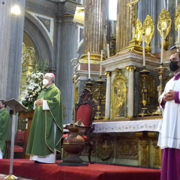 Llama arzobispo de Puebla a nuevos alcaldes a utilizar poder para servir a los demás