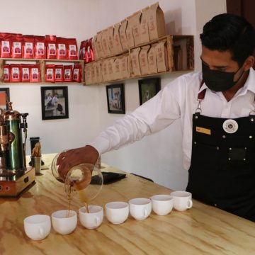 Busca SDR vinculación comercial de cafés de especialidad en barras mexicanas