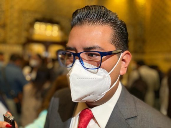 Respalda Néstor Camarillo Nuevas Medidas de Reapertura en Negocios