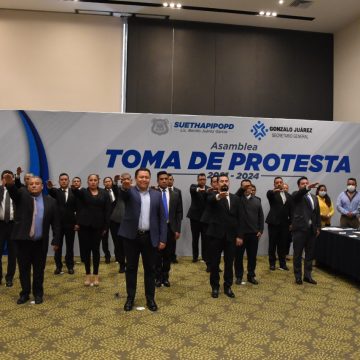 Gonzalo Juárez rindió protesta como líder sindical por el período 2021-2024