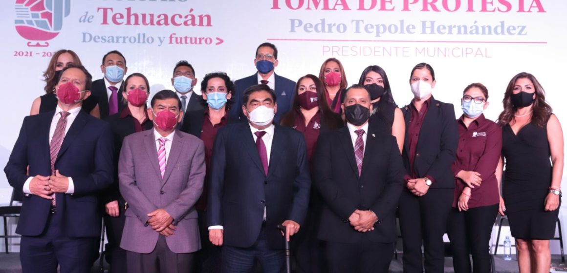 En Puebla acabó la forma de gobernar con frivolidad y opulencia: MBH