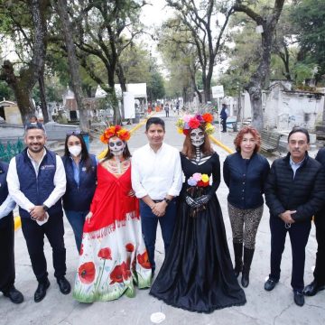 Invita Ayuntamiento de Puebla a visitar panteones del 28 de octubre al 2 de Noviembre