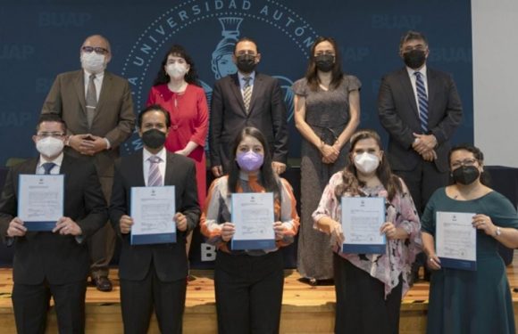 El programa de definitividades, uno de los más importantes de la gestión del Rector Alfonso Esparza