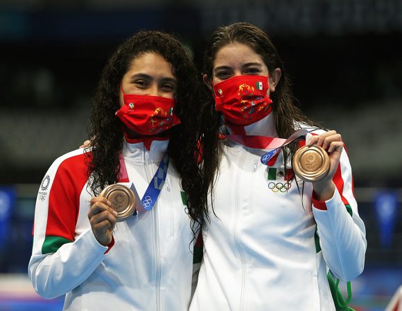 Medallistas Ale Orozco y Gaby Agúndez ya trabajan rumbo a París 2024