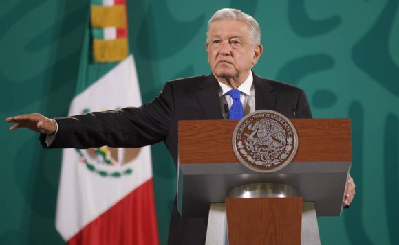(VIDEO) AMLO arremete de nuevo: “Lamentable, que UNAM se ha ‘derechizado’”