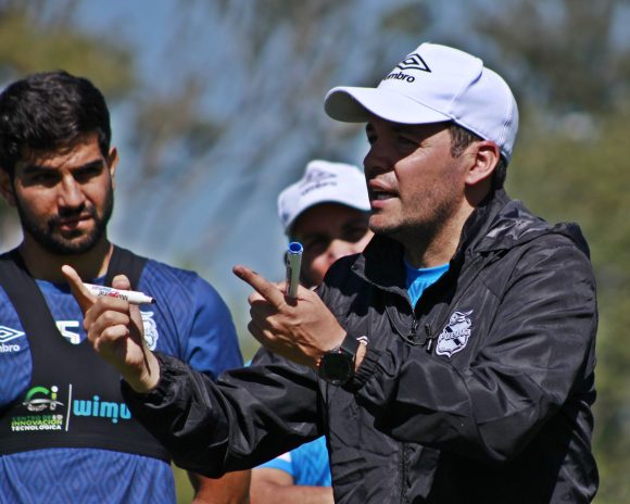 El Puebla necesita por menos 10 puntos para meterse entre los finalistas: Larcamón