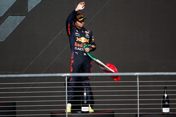 Sergio ‘Checo’ Pérez sube al podio en el Gran Premio de Estados Unidos