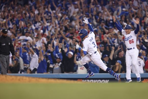 Los Dodgers dejan tendidos a los Cardenales y van a la Serie Divisional