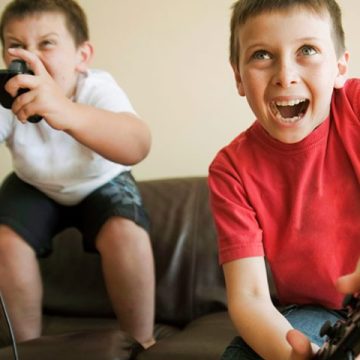 (VIDEO) AMLO alerta a padres de familia: los videojuegos son violentos y dañinos; presenta decálogo