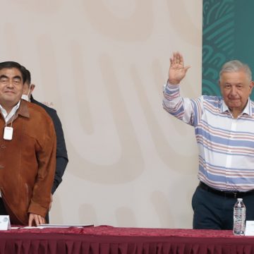 Encabeza AMLO y Miguel Barbosa Plan de Apoyo a Personas Afectadas por el Huracán Grace