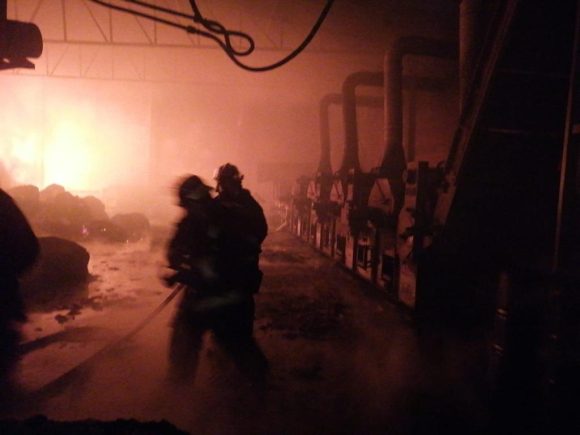 WhatsApp-Image-2021-10-19-at-7.54.29-AM Arde fábrica de algodón en Chachapa