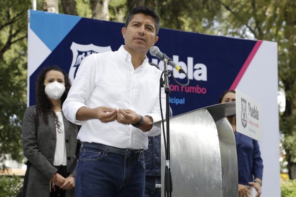 ayuntamiento-mantenimiento-a-camellones-482260 Buena coordinación y diálogo ofrece a Puebla Eduardo Rivera Pérez