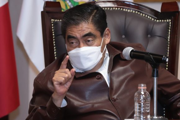 Sería “sano” que se revisen los gastos del Ayuntamiento de Puebla; sería muy lamentable que se confirmen abusos: Barbosa