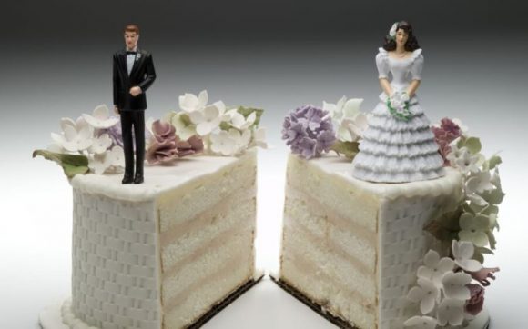 Bajan divorcios 42% y matrimonios 33.5% por pandemia Covid: Inegi