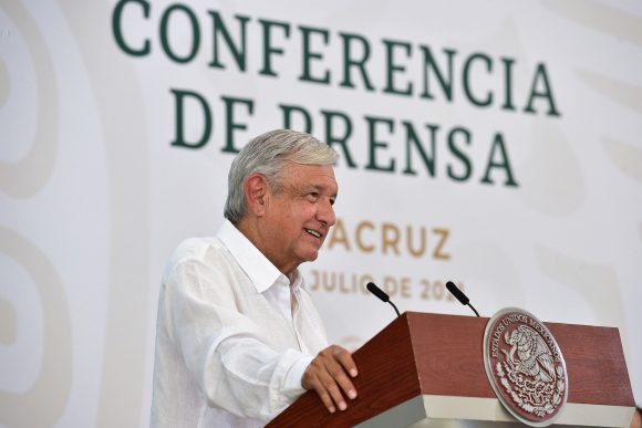 El presidente dice que no se le puede atribuir a la delincuencia incendio en Baby’O