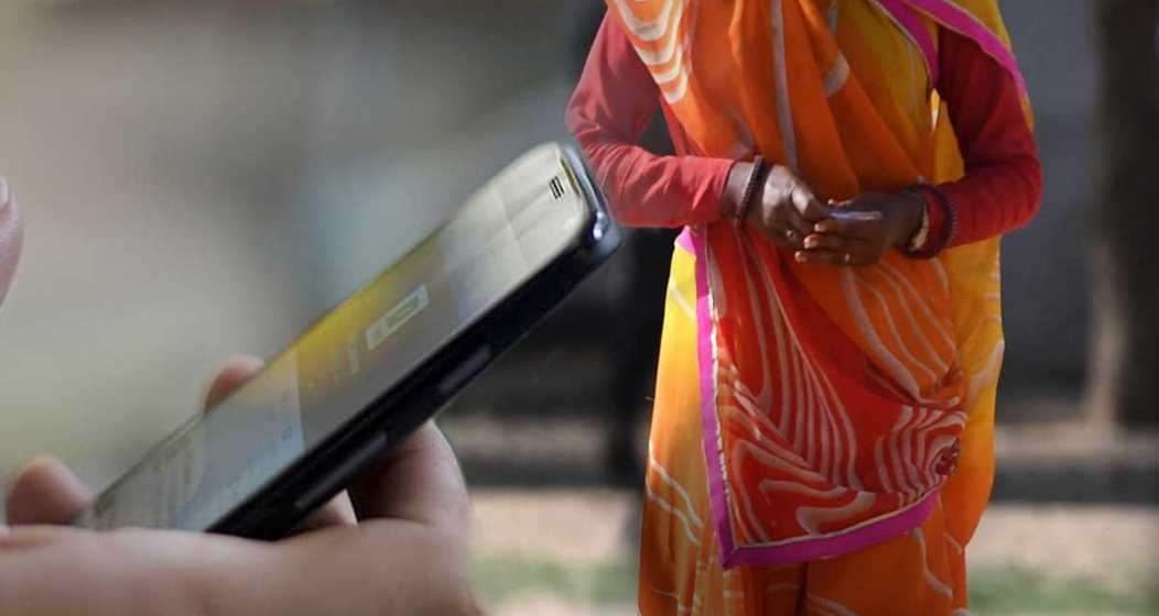 Vende a su esposa en la India; lo usa para comprarse un smartphone