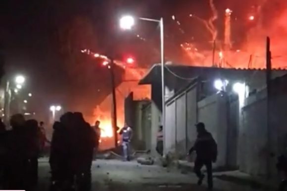 Explosión de pirotecnia en Tultepec deja dos muertos Explosión de pirotecnia en Tultepec deja dos muertos
