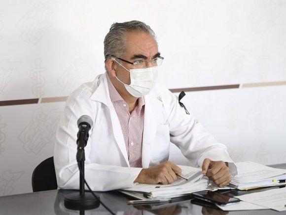 Exhorta Salud a vacunarse contra COVID-19 para evitar enfermedades respiratorias