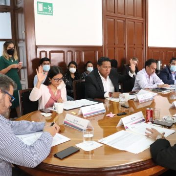 Aprueba Comisión de Gobernación reinstalación de mercados temporales en Puebla Capital