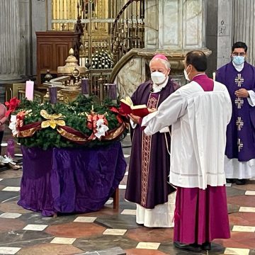 Cultivar la esperanza en tiempos difíciles, pide arzobispo a los poblanos