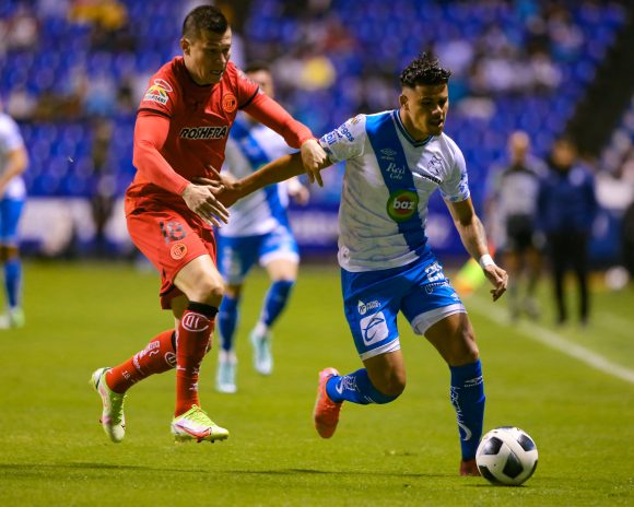 Puebla recibirá a las Chivas en la Repesca del Apertura 2021