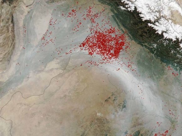 Así se ve la nube de contaminación en India desde el espacio: NASA