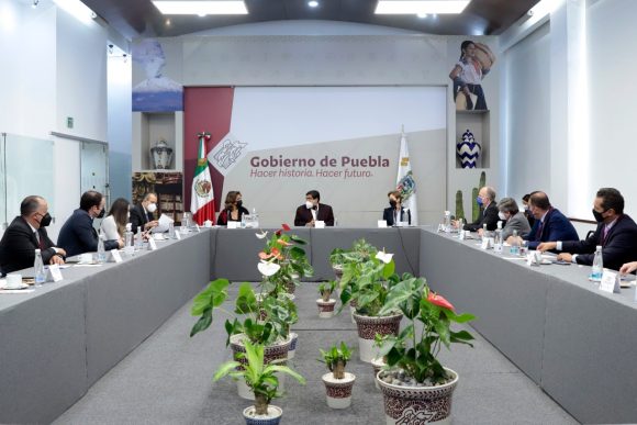 Fortalece gobierno de Puebla confianza con empresarios para atraer más inversión: Barbosa