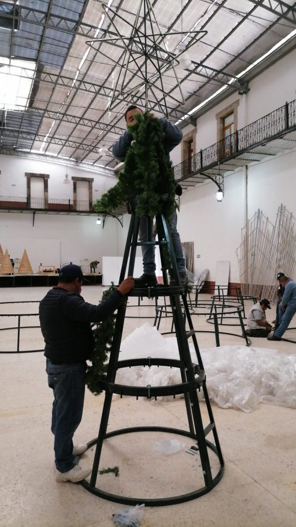 8252e9c8-0ecb-46c4-8234-5e4b13cbfc2e Se retirará kiosco de Zacatlán para colocar “Mi pueblito navideño”.