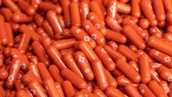 EMA apoya la posibilidad de usar la pastilla antiCOVID de Merck